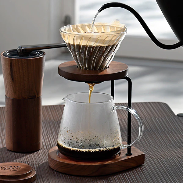 Hario Walnut V60 Glass Dripper - Image 3