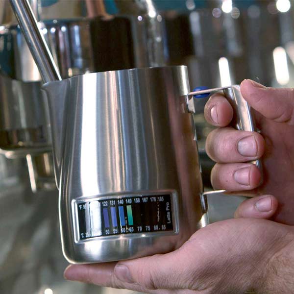Latte Pro Milk Jug 600ml - Gold - Image 2